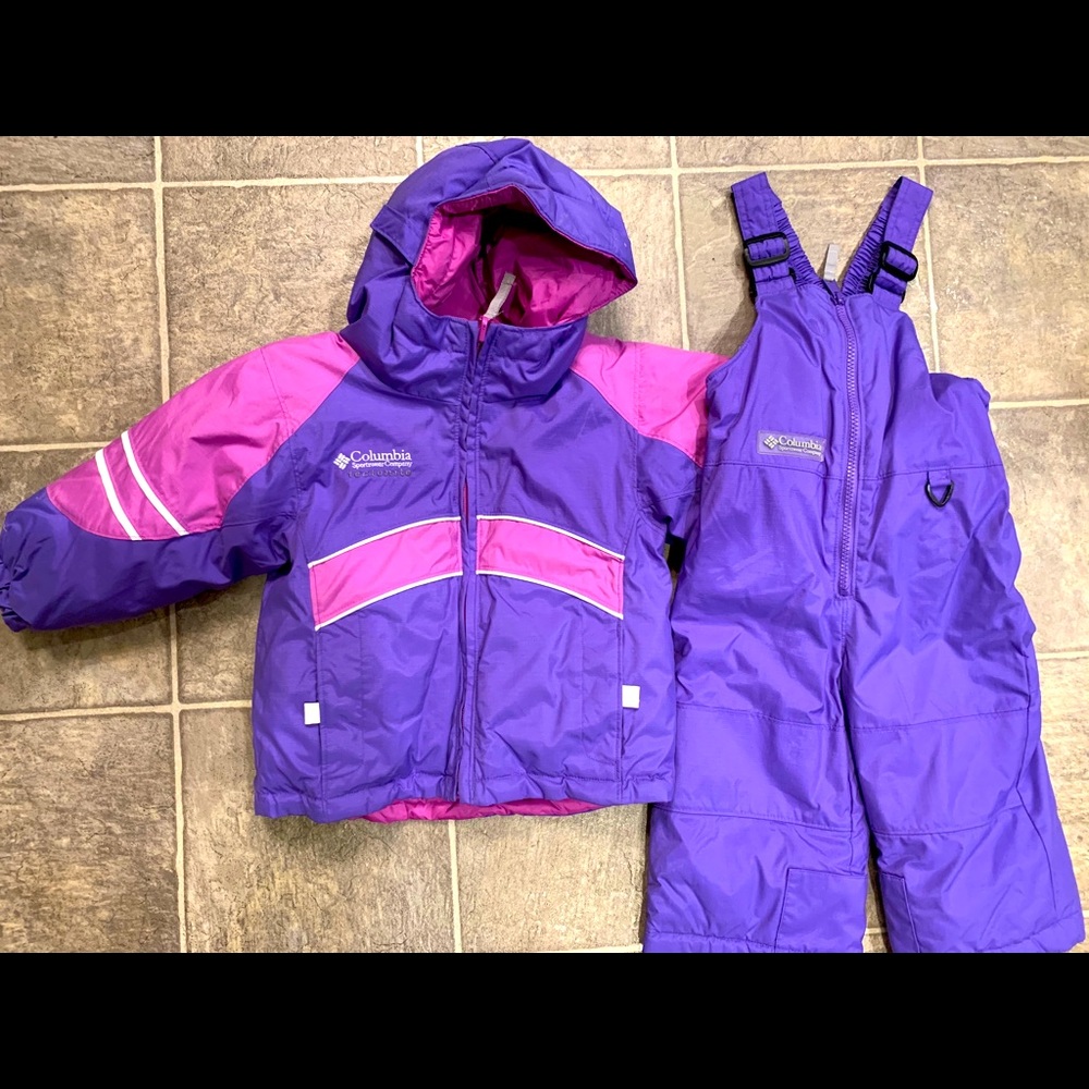 Columbia size 2T